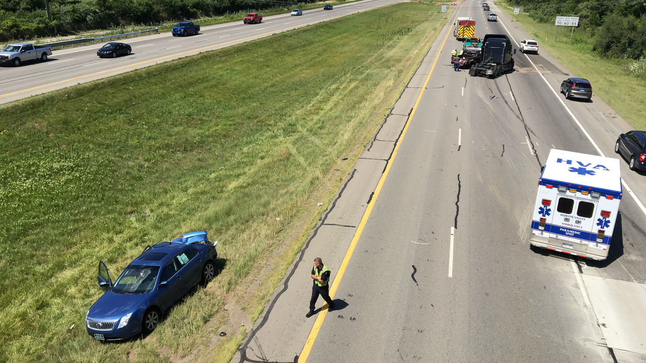 NB I275 at I94 in Romulus reopens after crash